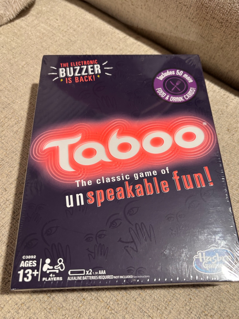 Hasbro Taboo Board Game NWT Electronic Buzzer Edition Party Game